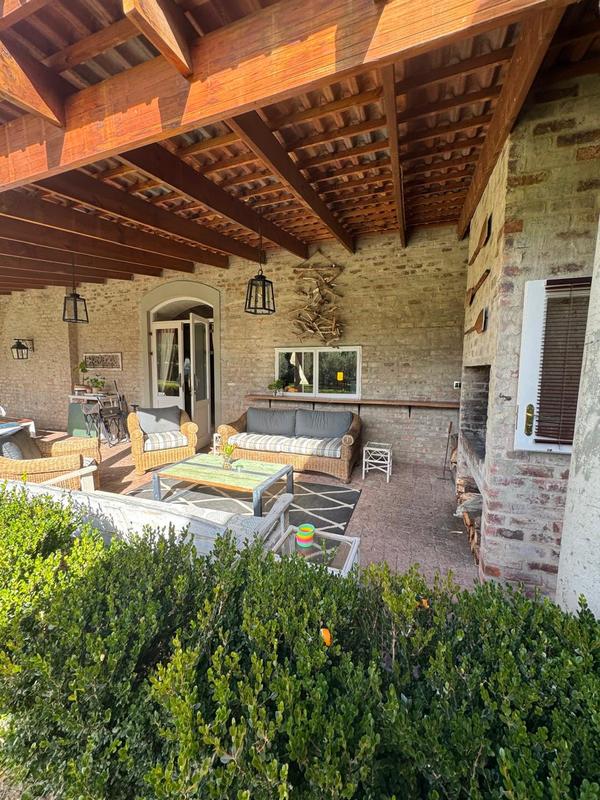 8 Bedroom Property for Sale in Oudtshoorn Western Cape